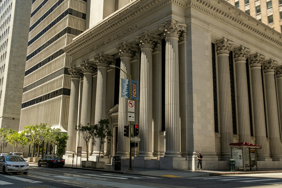 Community bank building with columns, the kind of lender that offers a portfolio loan