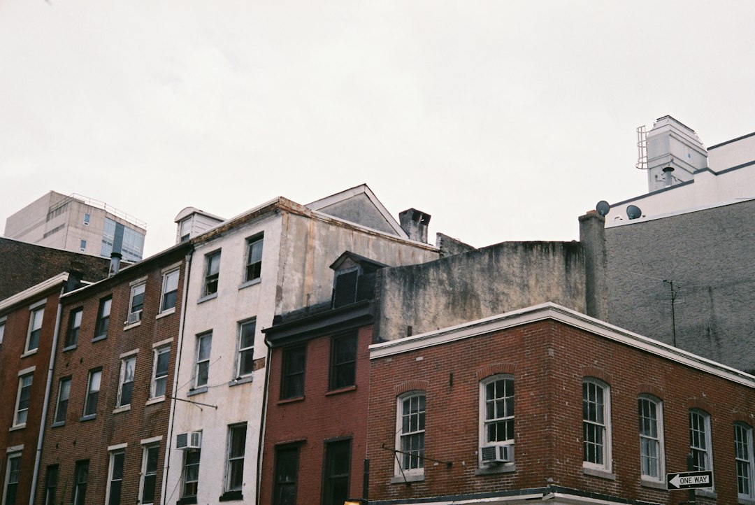 Row houses in South Philadelphia, the kind of homes that move through the Pennsylvania foreclosure timeline